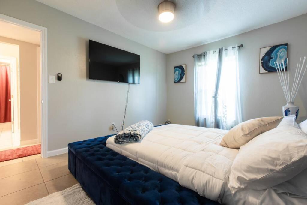 Urban 2Br Apartment In The Heart Of The Heights Houston Eksteriør bilde