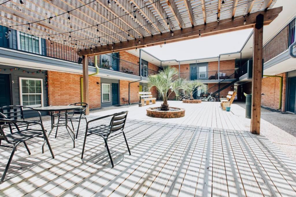 Urban 2Br Apartment In The Heart Of The Heights Houston Eksteriør bilde